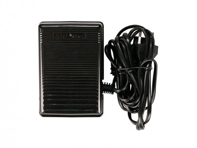 Электромеханическая швейная машина Elna 1110