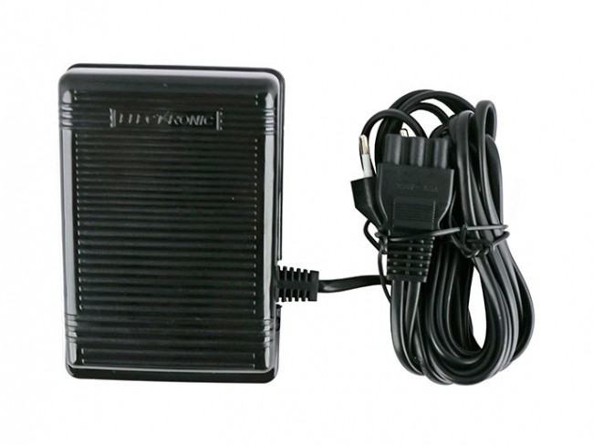 Электромеханическая швейная машина Elna EasyLine 16 Электромеханическая швейная машина Elna EasyLine 16