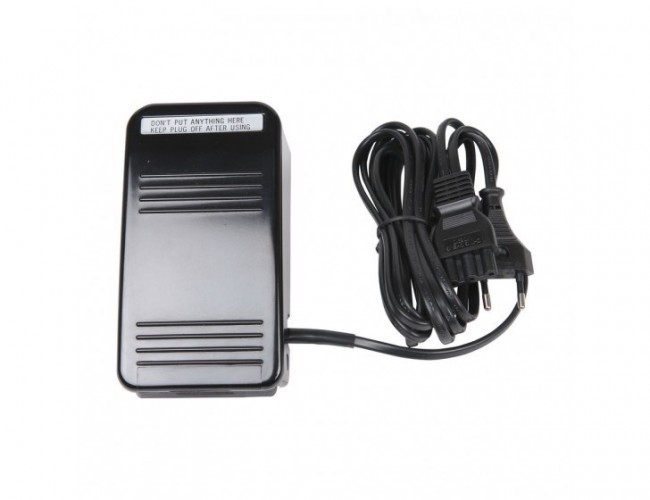 Электромеханическая швейная машина Elna 3210 Jeans