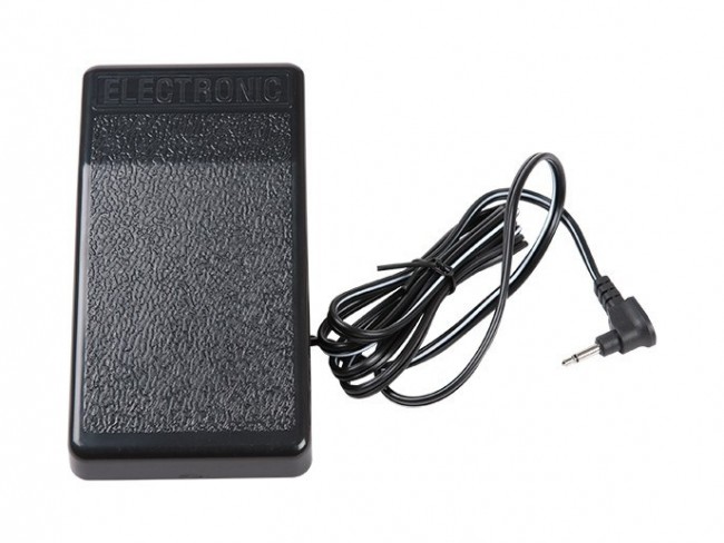 Коверлок Elna 845