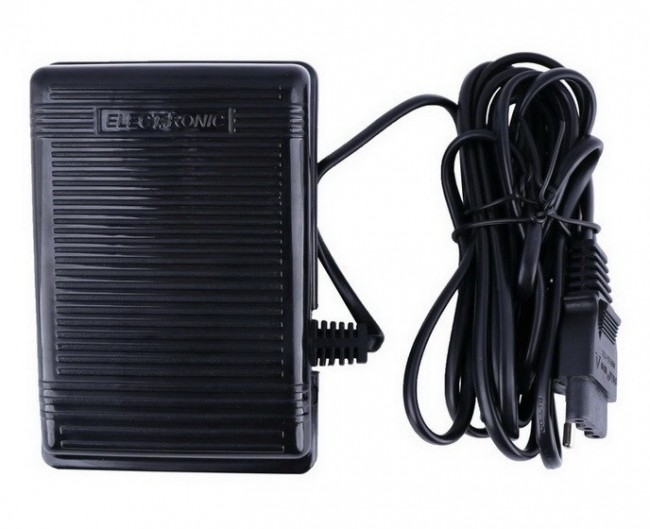 Электромеханическая швейная машина Elna 1001