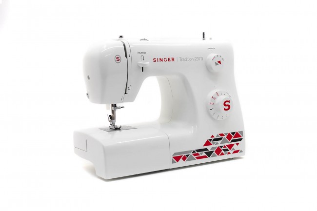 Электромеханическая швейная машина Singer Tradition 2370 Электромеханическая швейная машина Singer Tradition 2370