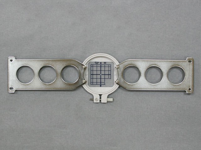 Пяльцы Elna "M3", размер 50x50 мм, 770-809-005 Пяльцы Elna "M3", размер 50x50 мм, 770-809-005