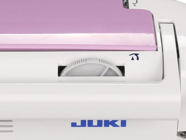 Компьютерная швейная машина Juki Quilt Majestic QM-900